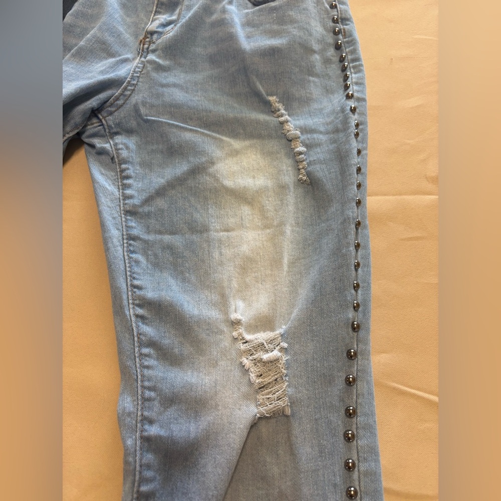 Women's Light Blue Distressed Skinny Jeans with Studded Details - Picture 13 of 15